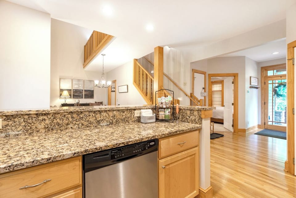 Kitchen--- Open Floor Plan