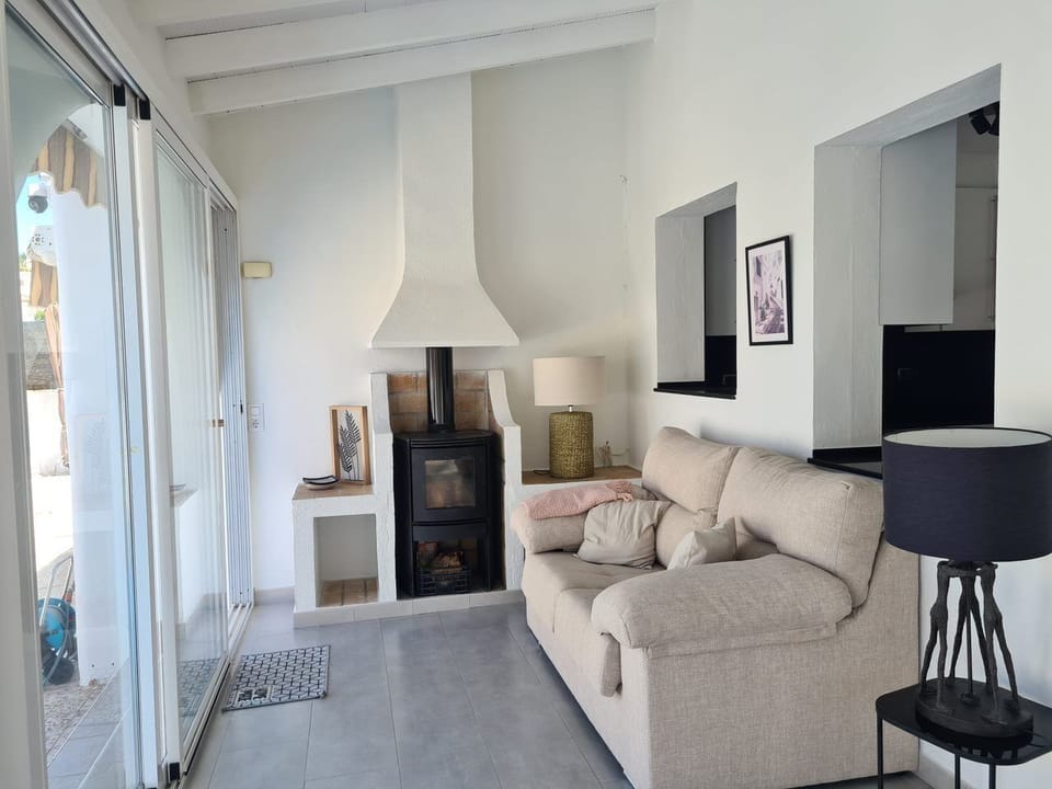 House | Living area | TV, fireplace