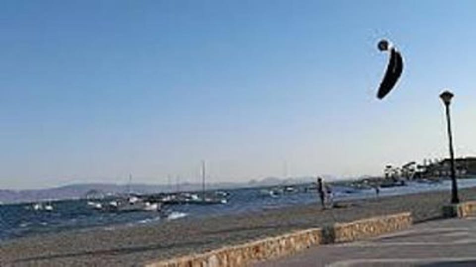 2 Bed, Sleeps 4, Pet Friendly, Free Parking Apartment in Los Alcázares