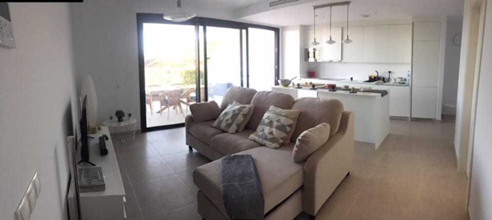 Apartment | Living area | TV