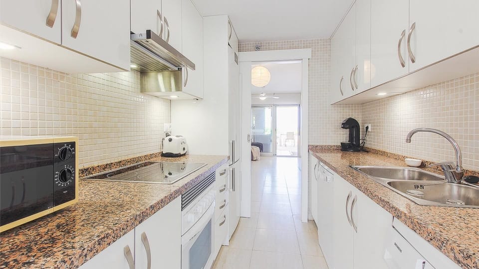 Apartment | Private kitchen | Fridge, microwave, oven, stovetop
