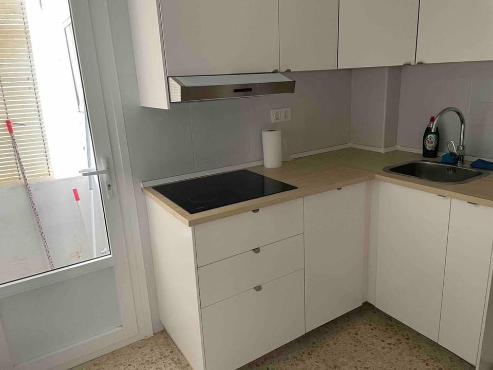 Apartment | Private kitchen | Fridge, microwave, stovetop, dishwasher