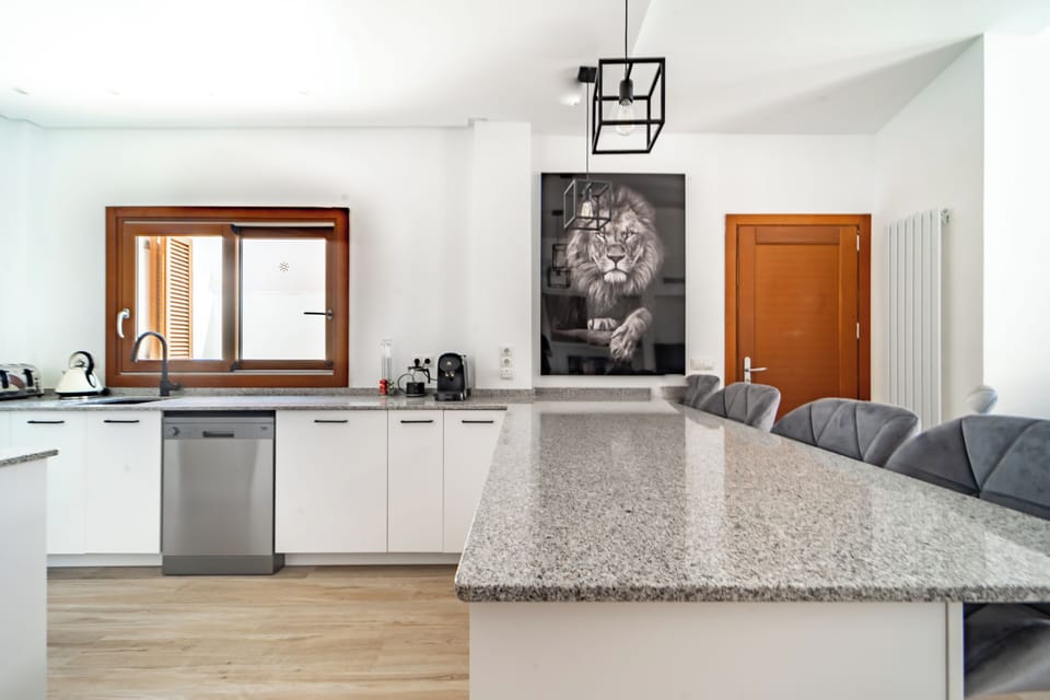 Villa | Private kitchen | Fridge, microwave, oven, stovetop