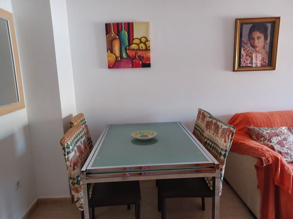 House | Game room