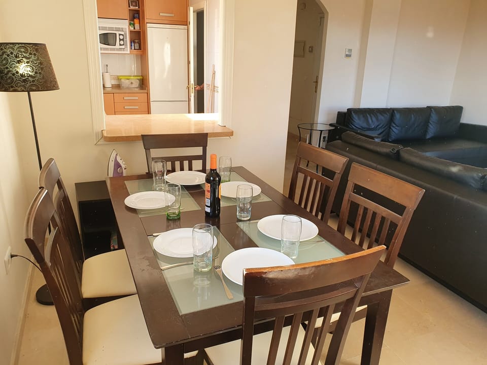 Apartment | Dining