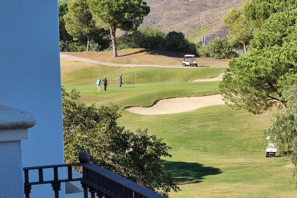 House | Golf