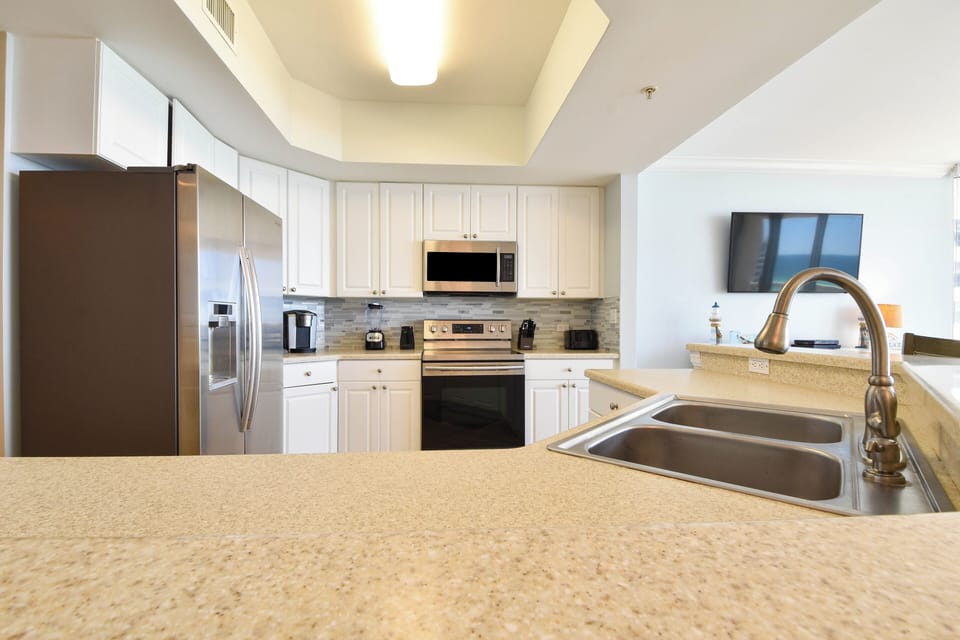 Silver Shells St. Croix 901- Kitchen