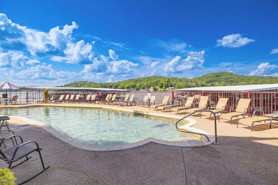 Clearwater Condo Association | Community Pool | Lake View