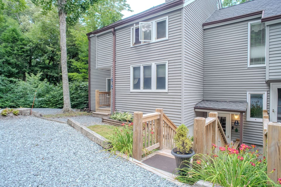 237 Briarcliff #G33_03
