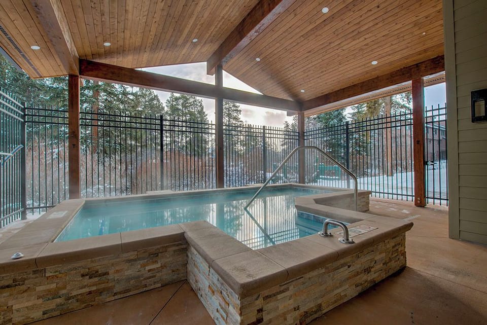 Trails End Hot Tub