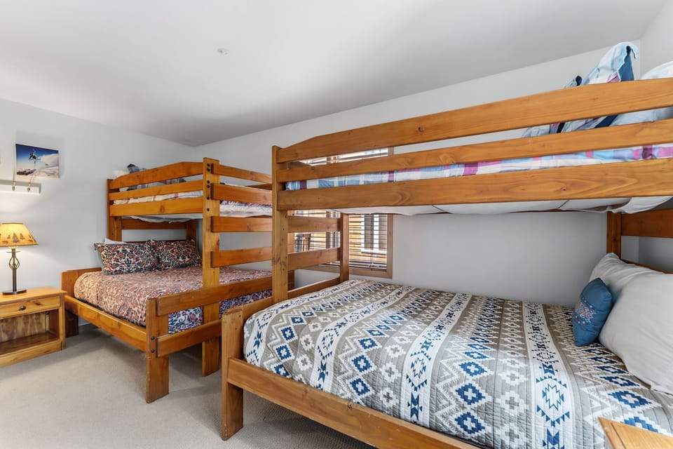 Bunk Bedroom