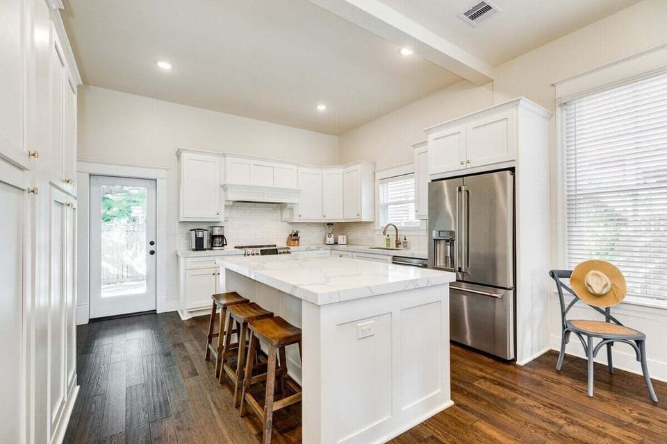 House, Multiple Beds, Balcony, Ocean View | Private kitchen | Coffee/tea maker