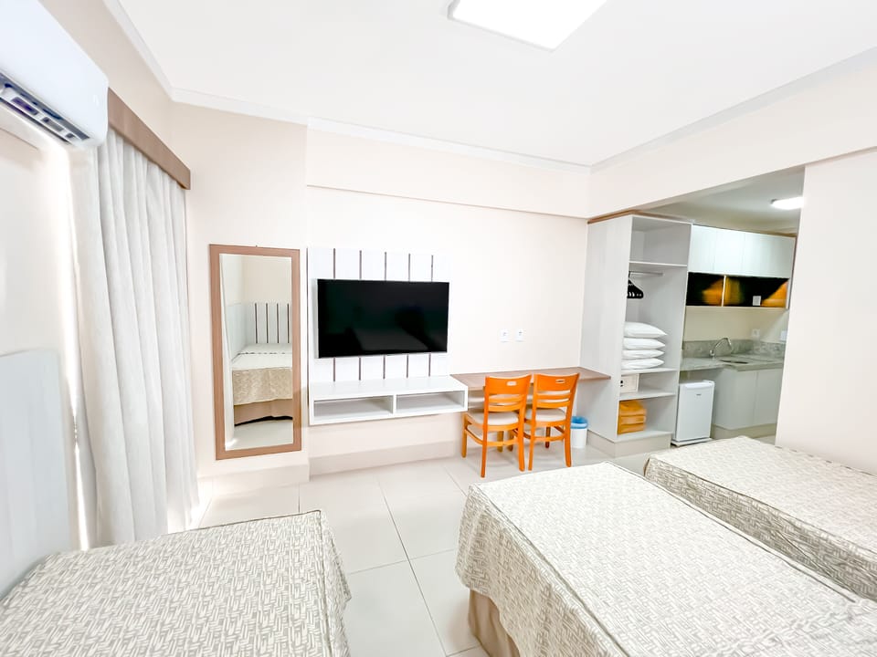 Standard Room | Free cribs/infant beds, free WiFi, bed sheets