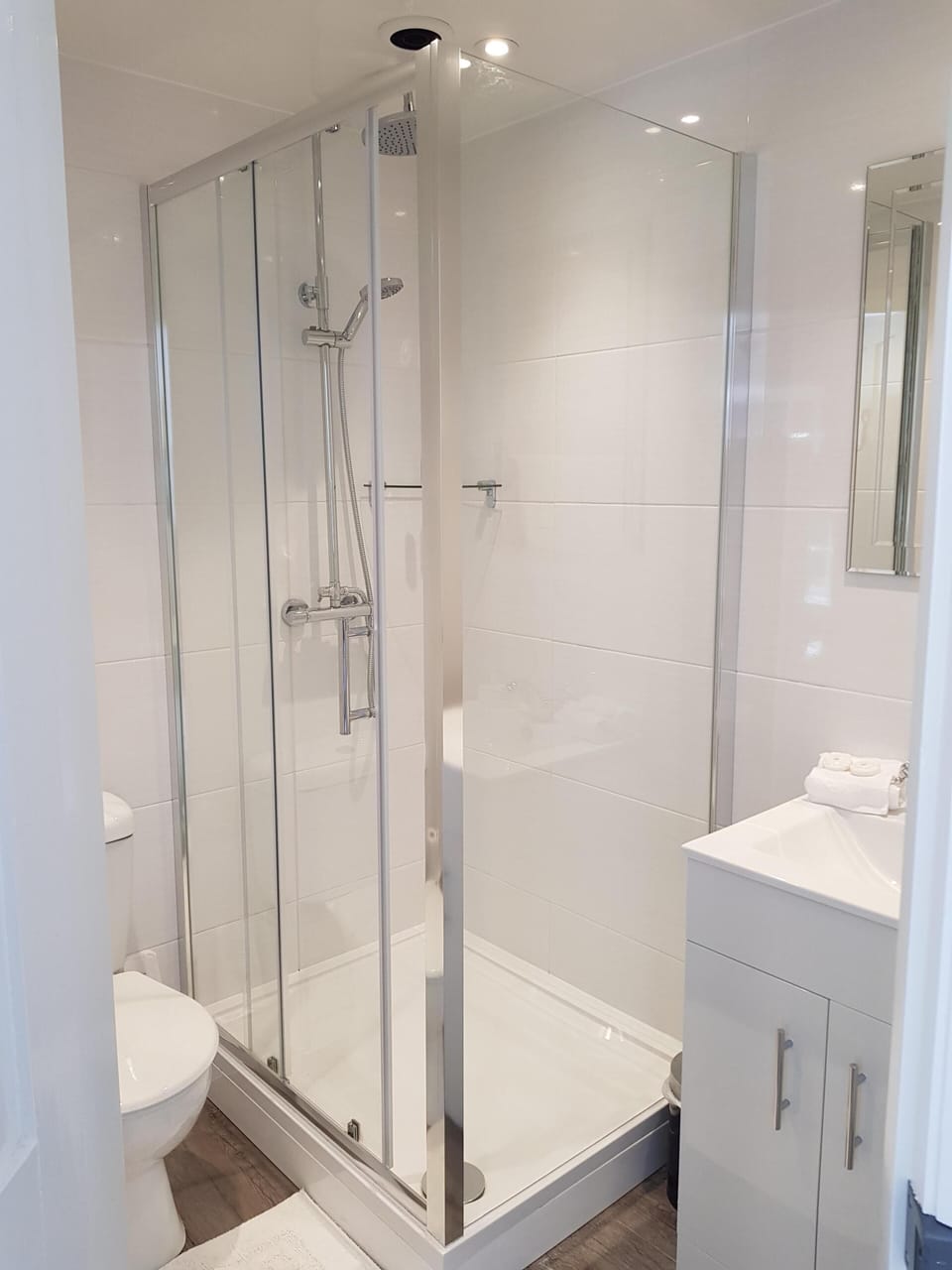 Deluxe Double Room, Ensuite, Garden View (Garden View Room) | Bathroom | Towels