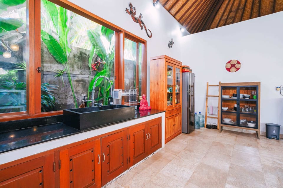 Basic Villa | Interior