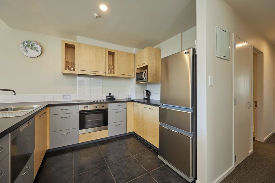 2 bedroom ocean view apartment