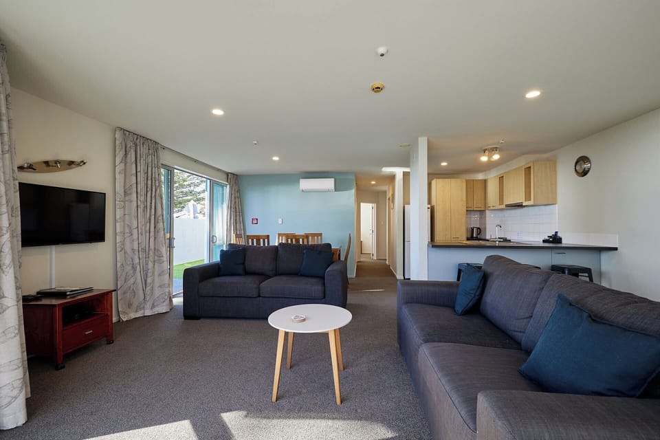 3 bedroom