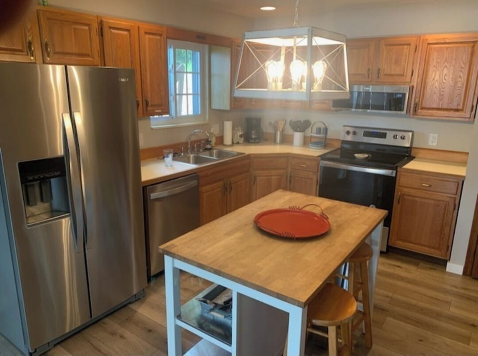 Lots of room to prep your meals.