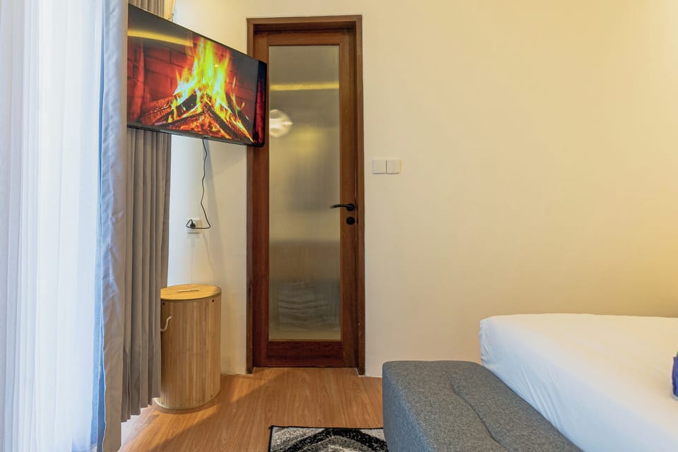 Two Bedroom Villa | In-room safe, desk, iron/ironing board, free WiFi