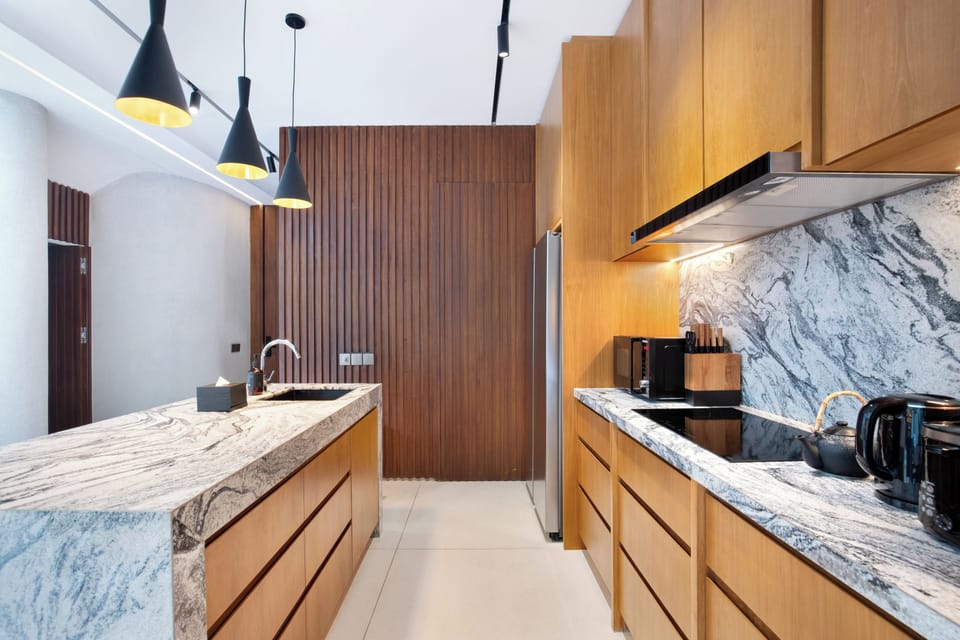 Luxury Villa | Private kitchen | Full-size fridge, microwave, stovetop, toaster