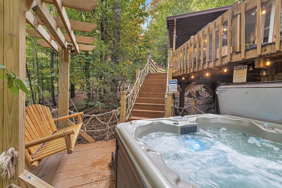 Surrounded by nature’s beauty – your peaceful mountain getaway.