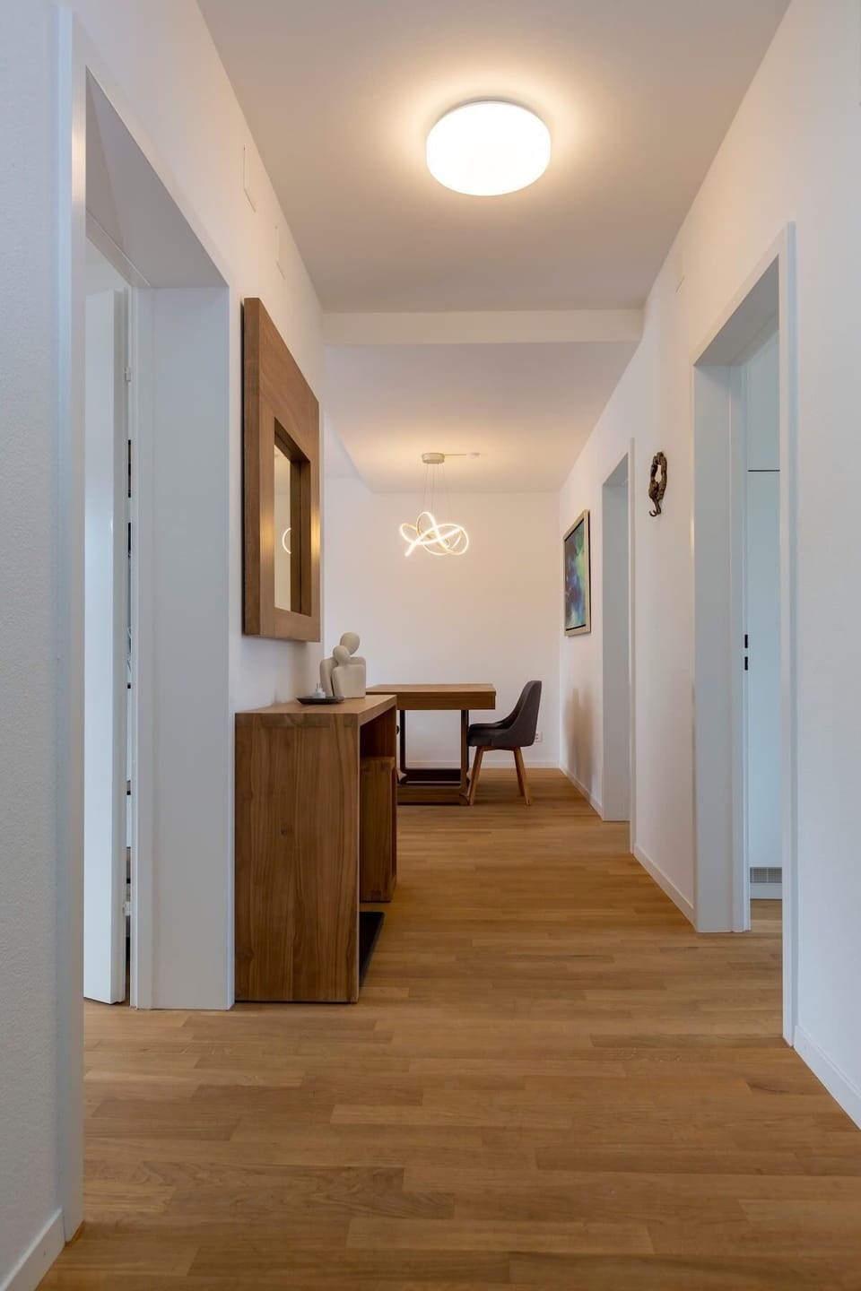 ✨Entrance Foyer