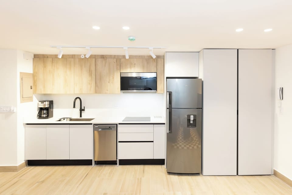 Well equipped kitchenette for a comfortable stay 