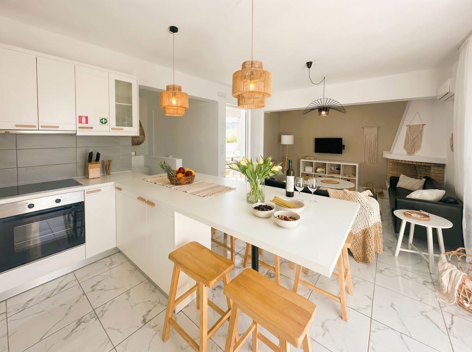 Villa, 4 Bedrooms, Smoking, Private Pool | Interior