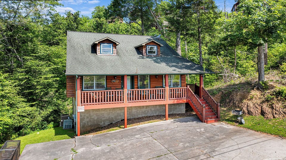 Gatlinburg 5 Bedroom Cabin Smoky Mountains
