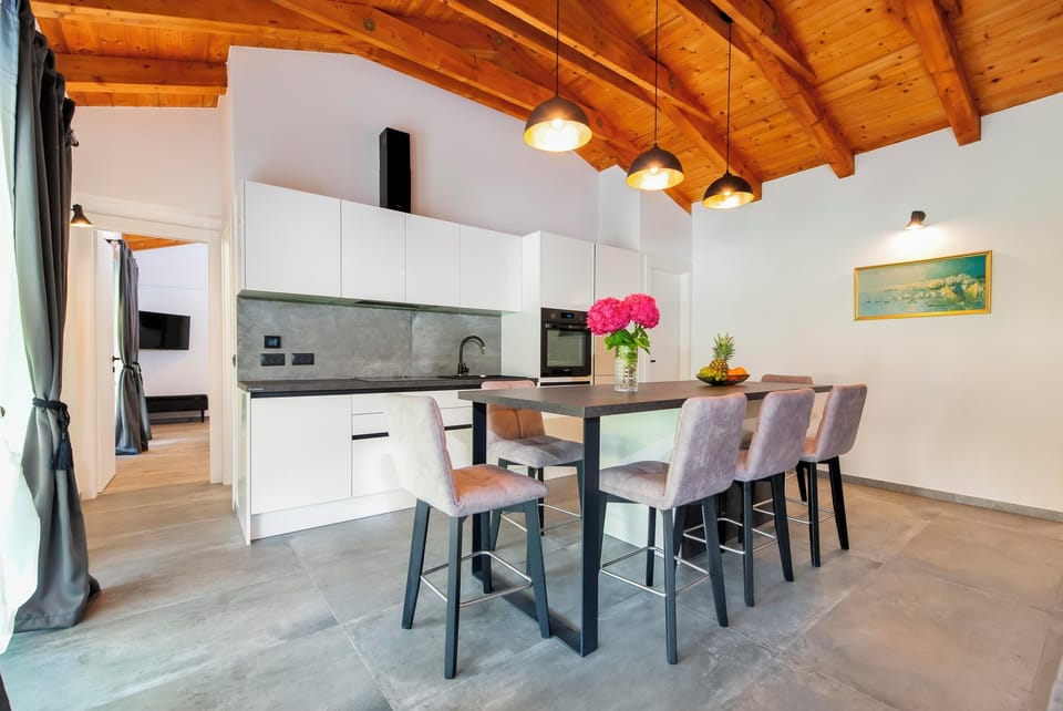 Apartment, 2 Bedrooms | Private kitchen | Coffee/tea maker, electric kettle, toaster, freezer