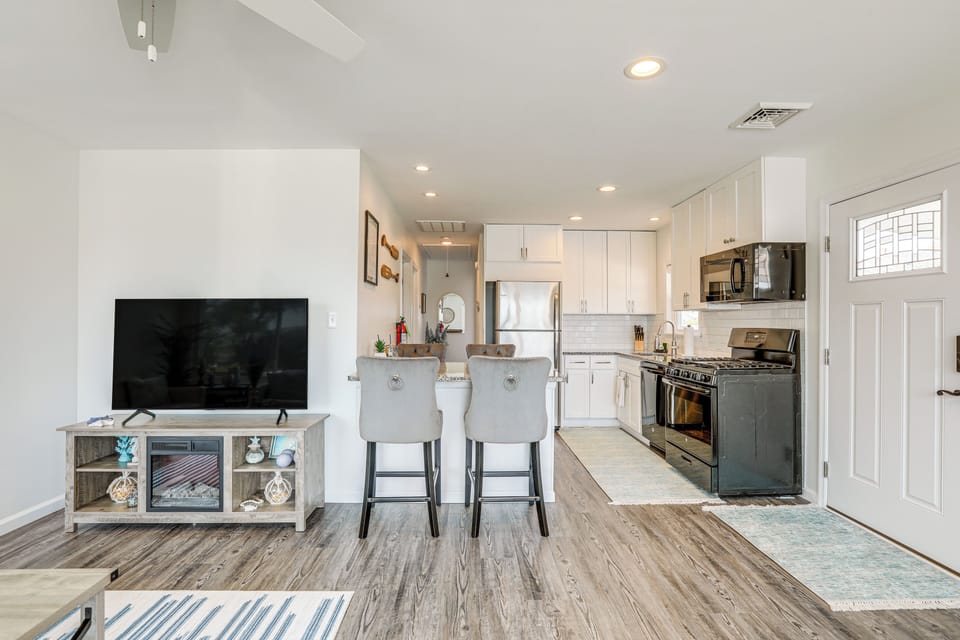 House (2 Bedrooms) | Interior