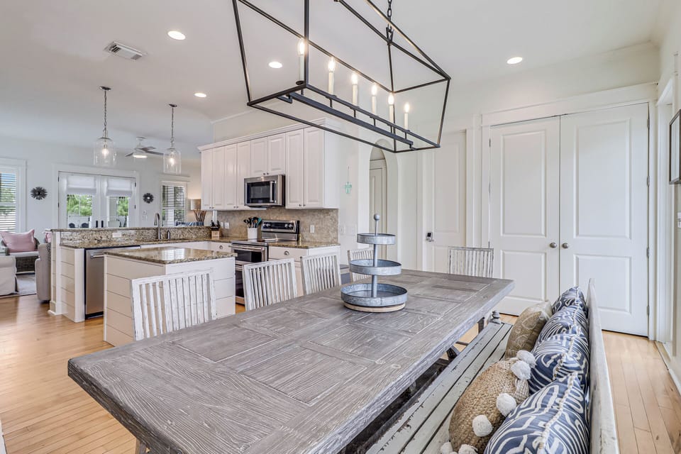 House (4 Bedrooms) | Interior
