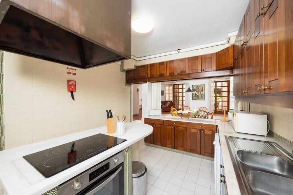 Equipped kitchen