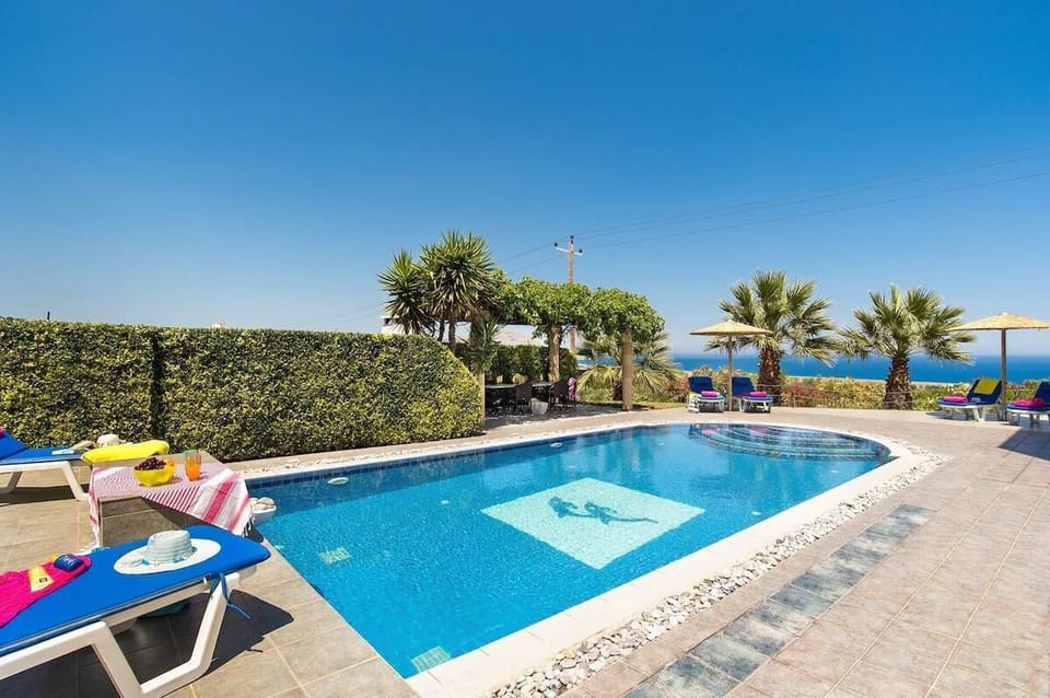 Private pool and terrace