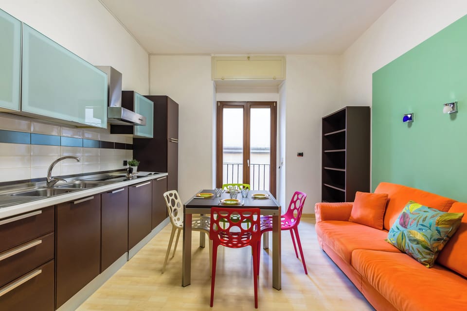 Apartment | Dining room