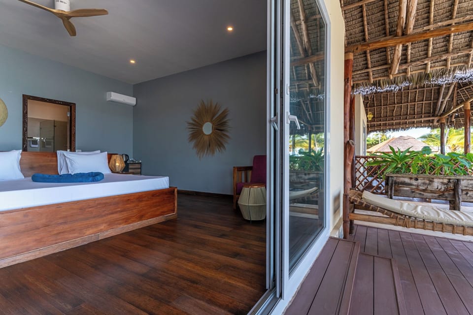 Villa, Sea View | Premium bedding, minibar, in-room safe, iron/ironing board