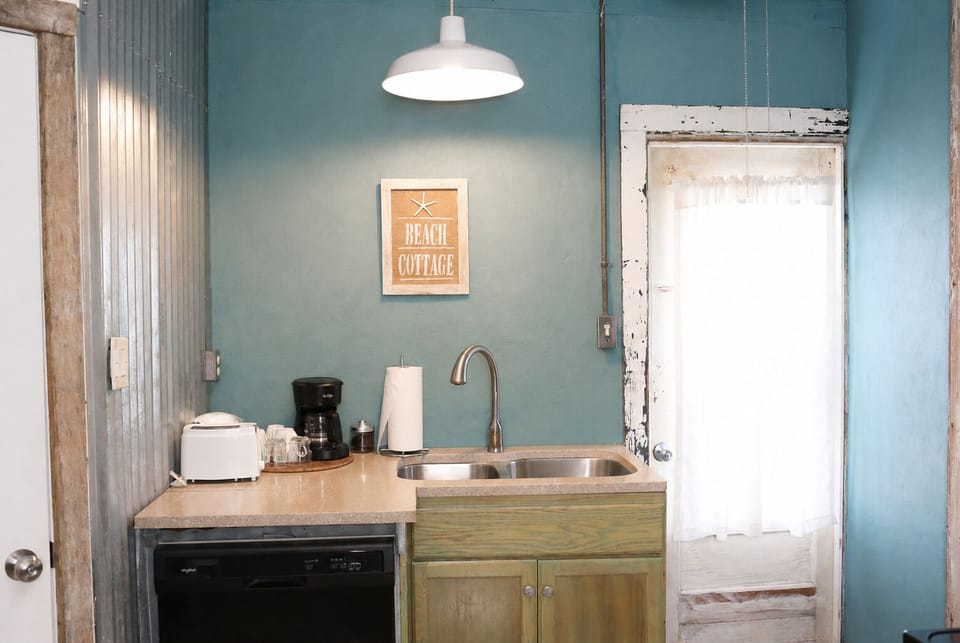 Space to prep meals and do the dishes during your stay.