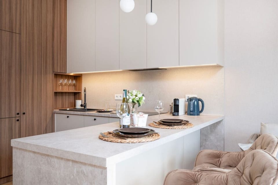Dining Area | Book Now with RENTUJEMY