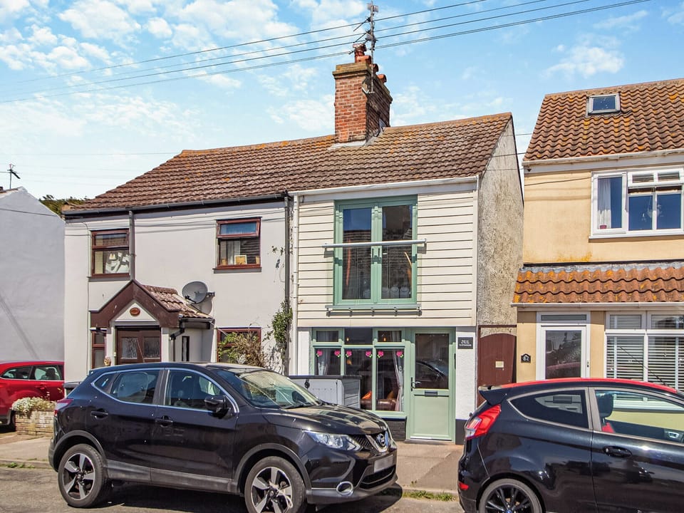 Exterior | Rosie Lee by the Sea, Lowestoft