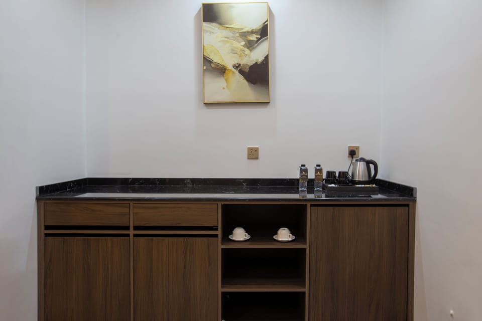 Standard studio | Coffee and/or coffee maker