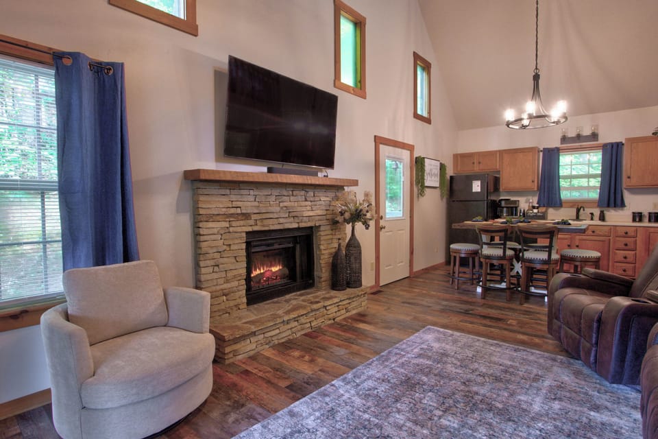 Cabin in the woods ✅
Mountain View ✅
Fireplace ✅