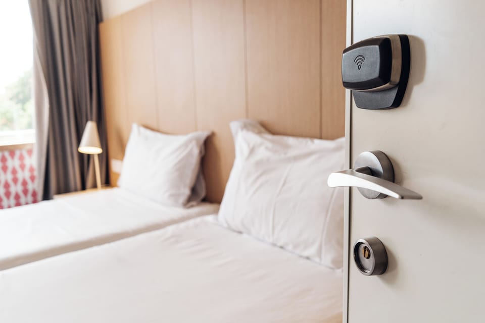 Superior Twin Room | Blackout drapes, soundproofing, iron/ironing board, free WiFi