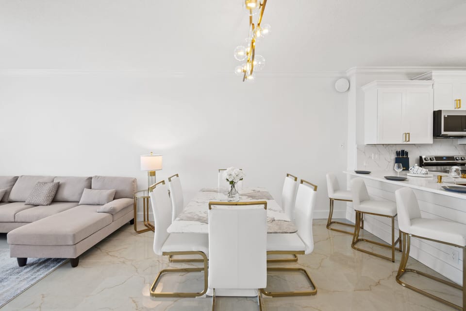 Dining Area with Gulf Views