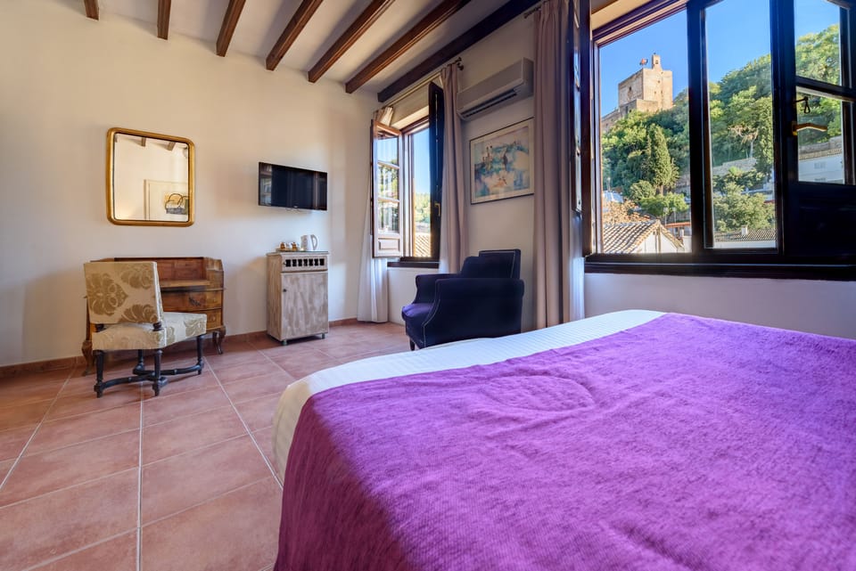 Double Room (Alhambra views) | Down comforters, minibar, in-room safe, individually decorated