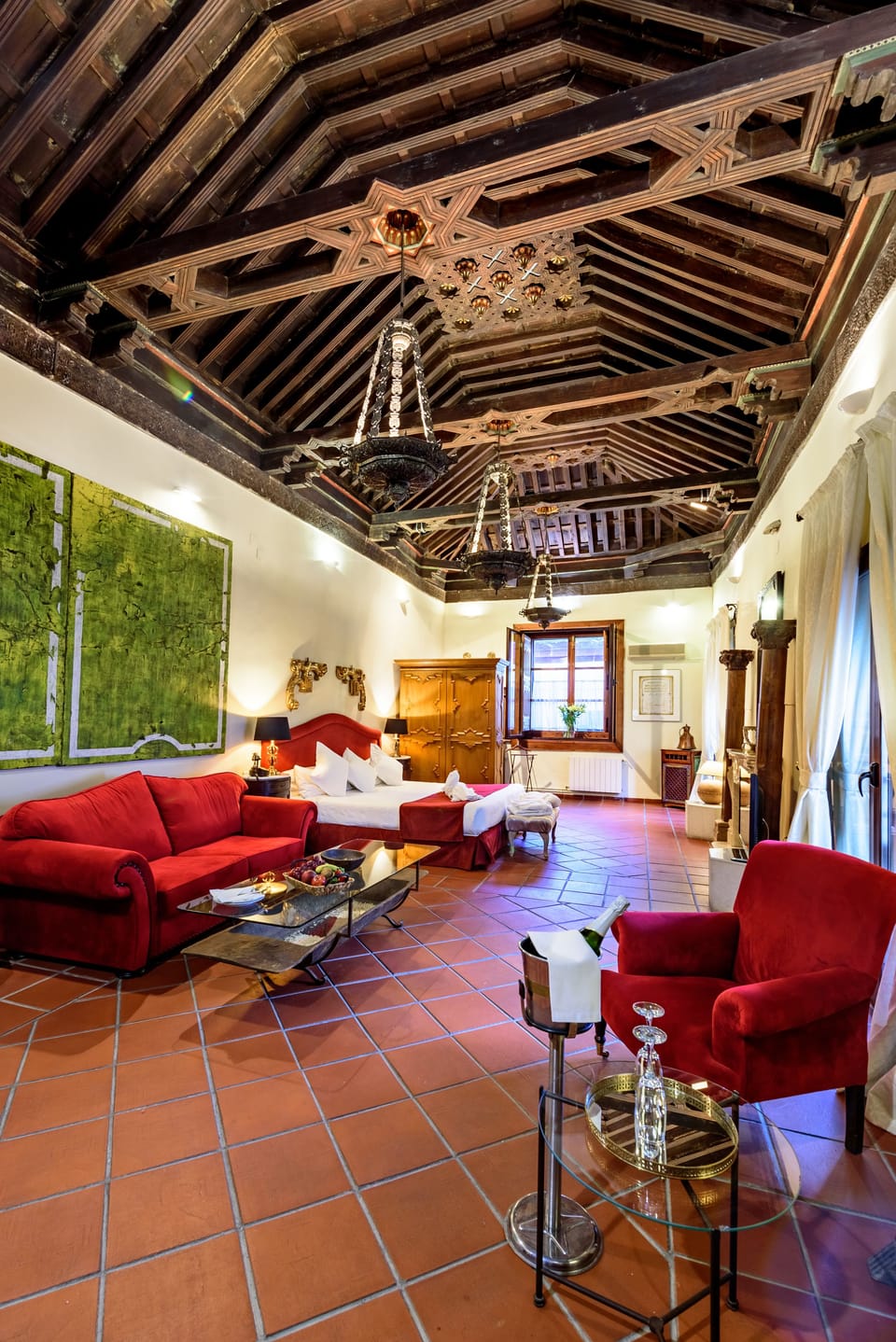Suite, Balcony | Down comforters, minibar, in-room safe, individually decorated