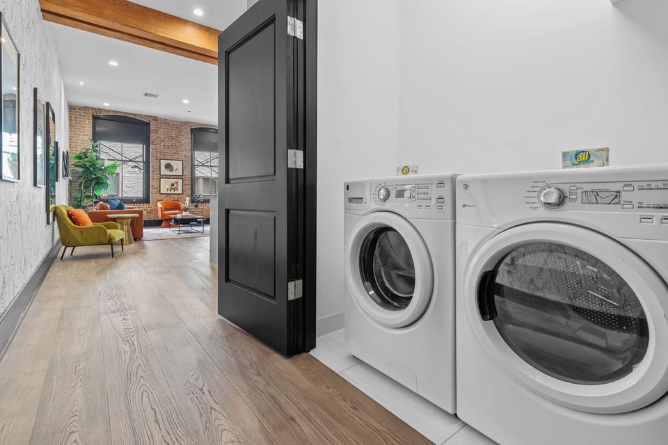 In-Unit Washer & Dryer