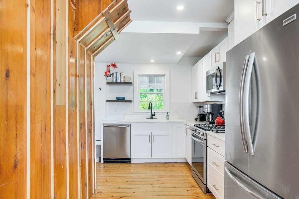 Kitchen | 1st Floor | Cooking Basics | Blender | Dishwasher
