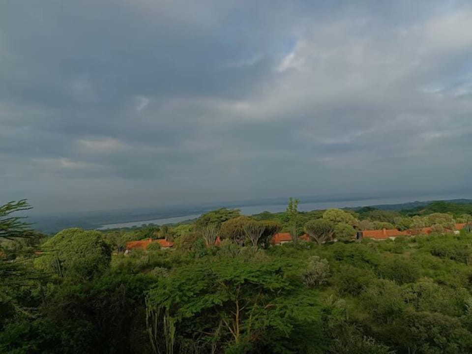 Deluxe Double or Twin Room, Balcony, Lake View | Lake view