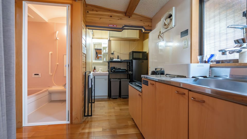Basic House, Non Smoking | Bathroom