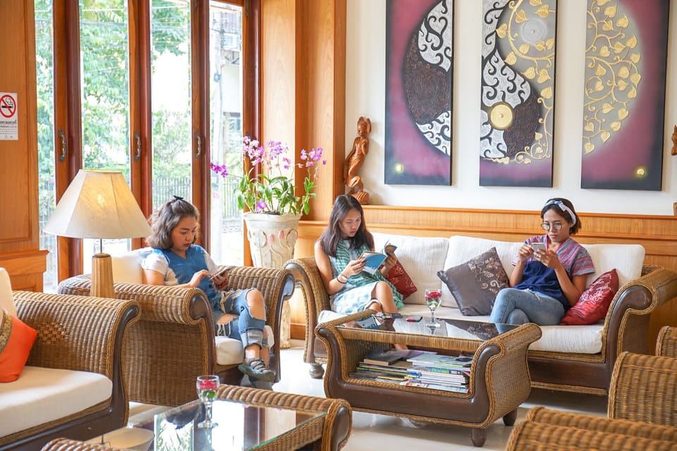 Lobby sitting area